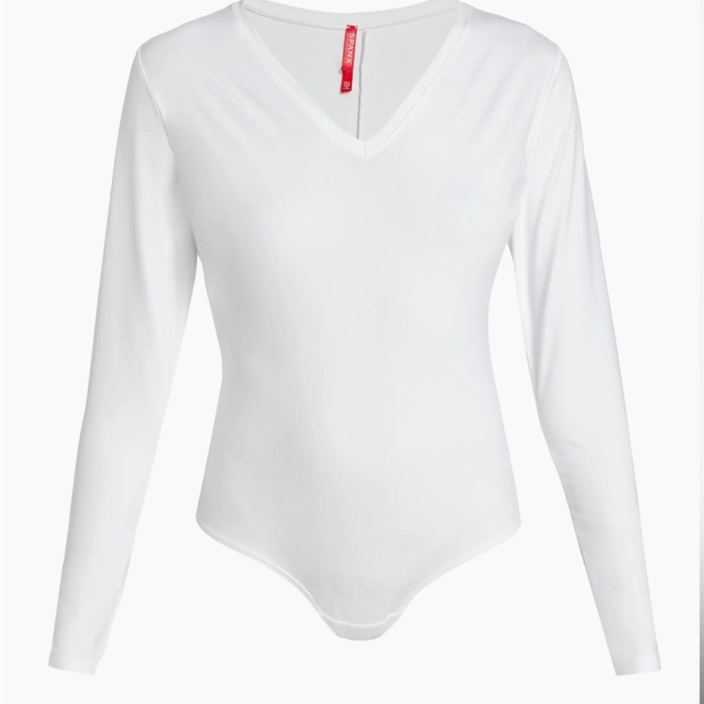 🤍🕊️SPANX White Long Sleeve Bodysuit🕊️🤍